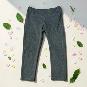Marika Sport Women's Gray Heather Capri Yoga Athletic Pants Size M Made in Egypt